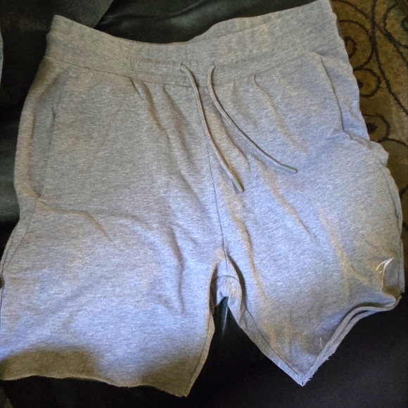 Gymshark Other - HOST PICK! 🎉🎊 Gymshark Gray Athletic Men's Shorts szS NWOT